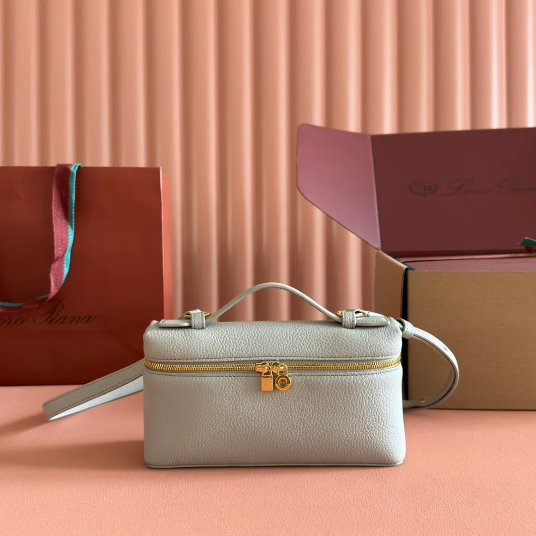 💋💋💋【Original leather configuration counter complete package】 𝐋𝐨𝐫𝐨 𝐏𝐢𝐚𝐧@ Extra pocket L19 series handbag/crossbody bag📦